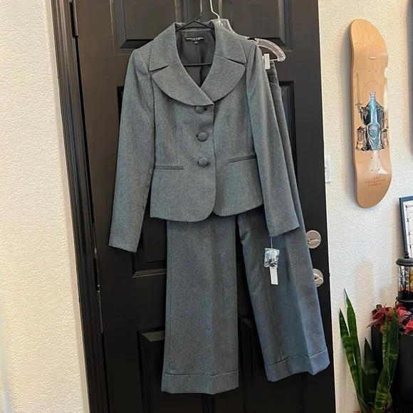 Isabella Demarco Pants Jumpsuits Nwt Isabella Demarco Suit